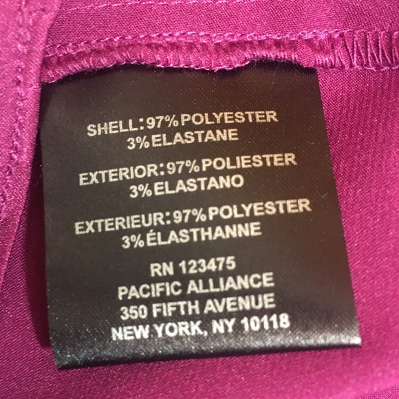 🍍 NWT Shiny V-Neck Sleeveless Blouse by Tahari ASL size XS - Picture 6 of 9